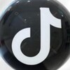 Tiktok 脸书 Facebook 关注 订阅 点赞 阅读量 评论